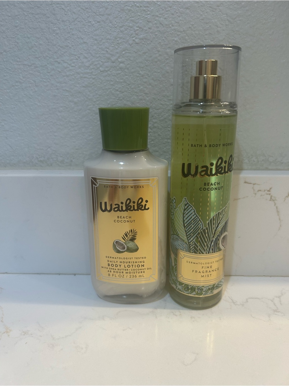 Bath & Body Works Waikiki Beach Coconut Daily Nourishing Body Lotion & Mist 8oz